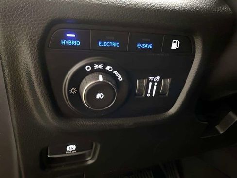 Used 2022 Jeep Grand Cherokee Limited 4xe AWD/4WD image 22
