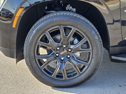 New 2026 GMC Yukon Elevation w/ Elevation Premium Package image 9