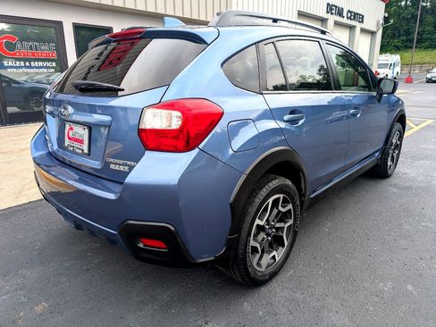 Used 2017 Subaru Crosstrek 2.0i Premium image 8