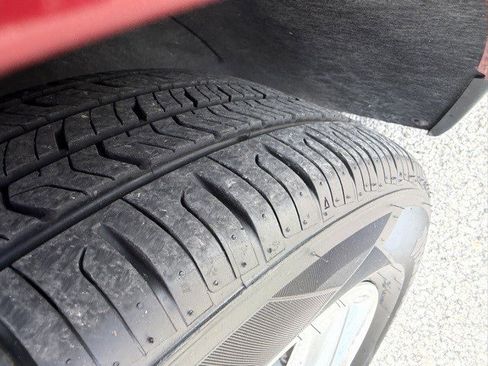 Used 2019 Chevrolet Equinox LT image 11