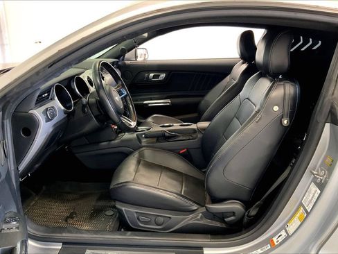 Used 2020 Ford Mustang GT Premium w/ Black Accent Package RWD image 14