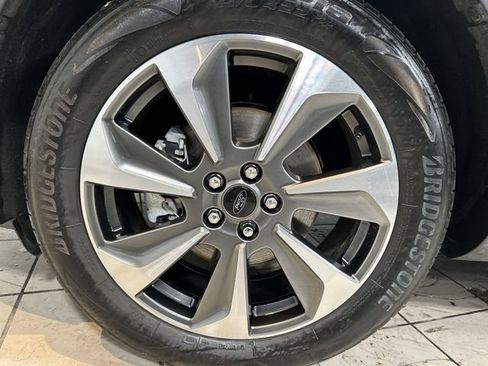 Used 2023 Ford Escape Platinum w/ Premium Technology Package image 21