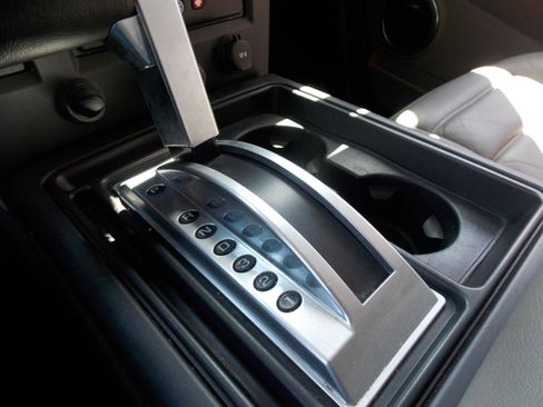 Used 2006 HUMMER H2 SUT image 11