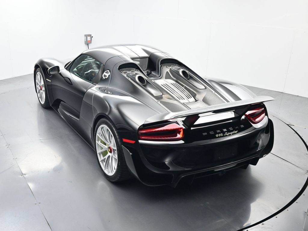 Used 2015 Porsche 918 Spyder AWD/4WD image 40