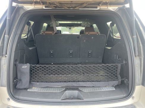 Used 2021 Chevrolet Suburban High Country image 10