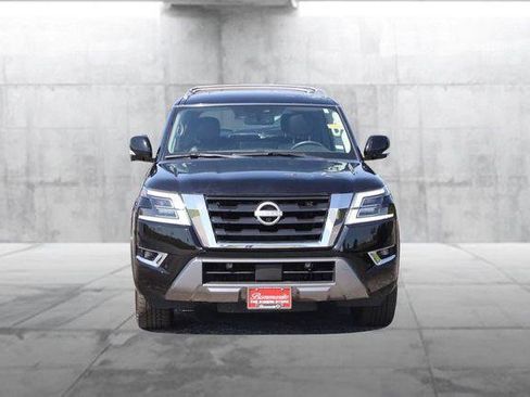 Used 2024 Nissan Armada SL w/ Captain's Chairs Package AWD/4WD image 4