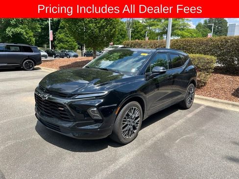 Used 2023 Chevrolet Blazer RS w/ Driver Confidence II Package FWD image 3