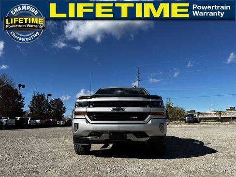 Used 2017 Chevrolet Silverado 1500 LT w/ All Star Edition image 3