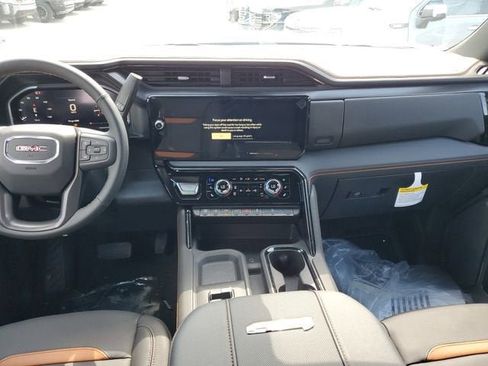 New 2026 GMC Sierra 3500 AT4 w/ AT4 Premium Plus Package AWD/4WD image 15