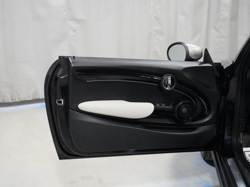 Used 2023 MINI Cooper S image 26