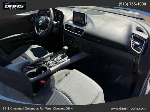 Used 2016 MAZDA MAZDA3 i Sport w/ Preferred Equipment Package FWD image 29