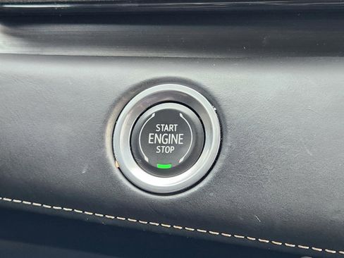 Used 2022 Cadillac Escalade Sport Platinum AWD/4WD image 32