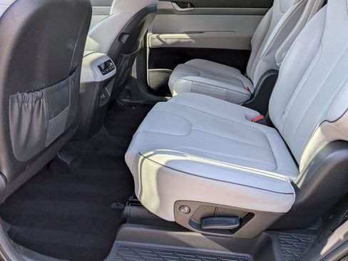 Used 2025 Hyundai Palisade SEL FWD image 27