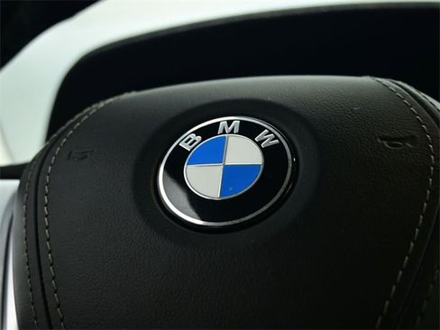 Used 2022 BMW X7 xDrive40i w/ Executive Package image 20