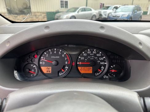 Used 2019 Nissan Frontier SV image 15