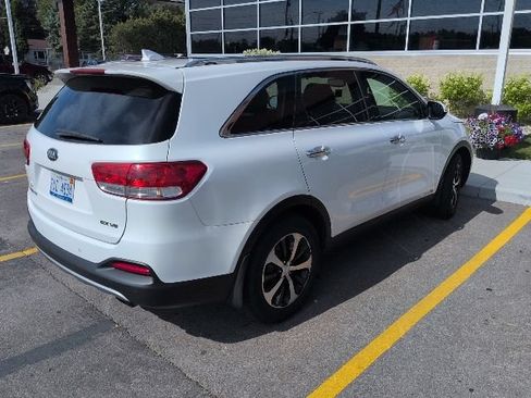 Used 2016 Kia Sorento EX w/ EX Touring Package AWD/4WD image 4