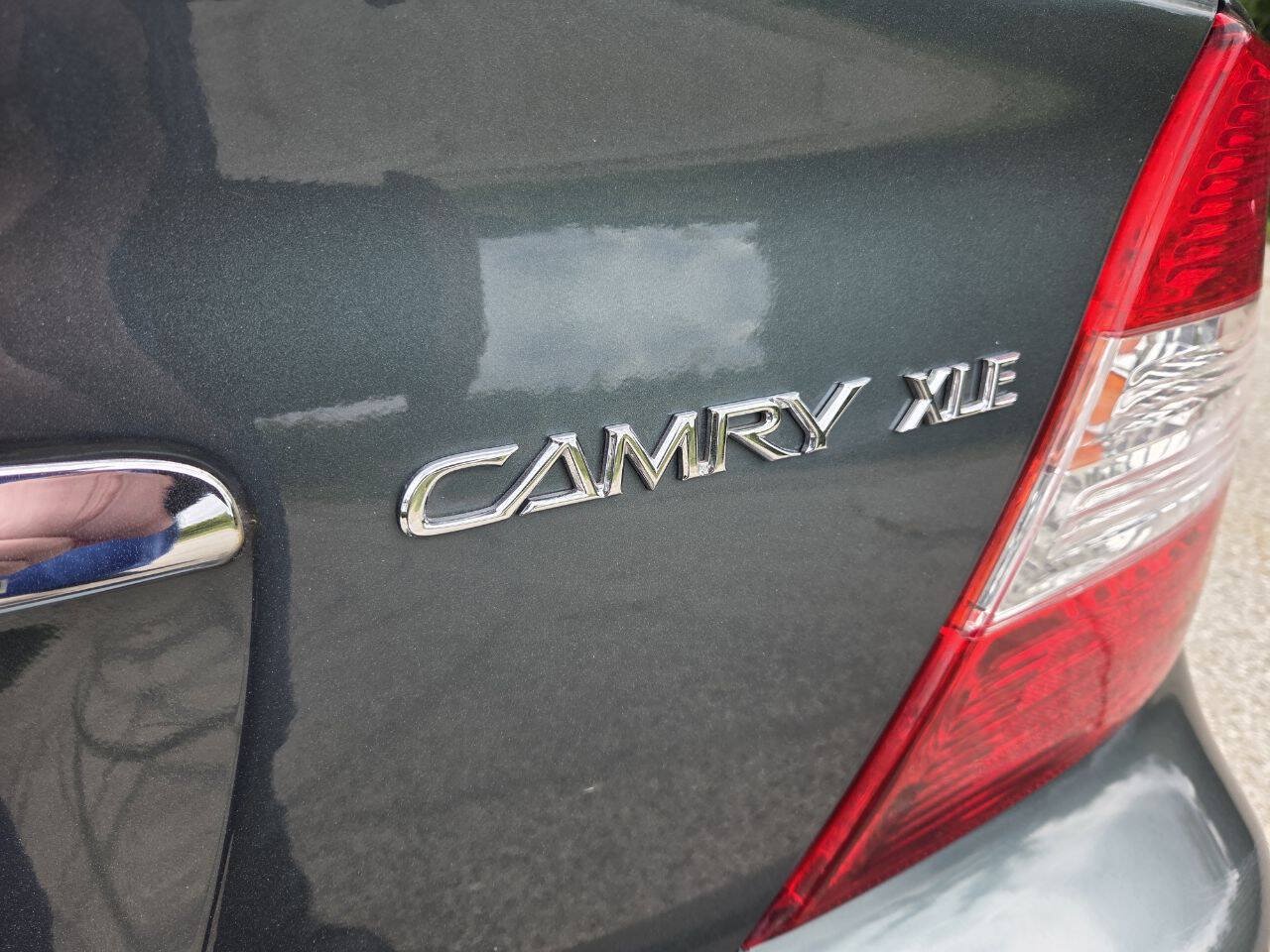 Used 2003 Toyota Camry XLE w/ XLE Premium Plus Pkg FWD image 19