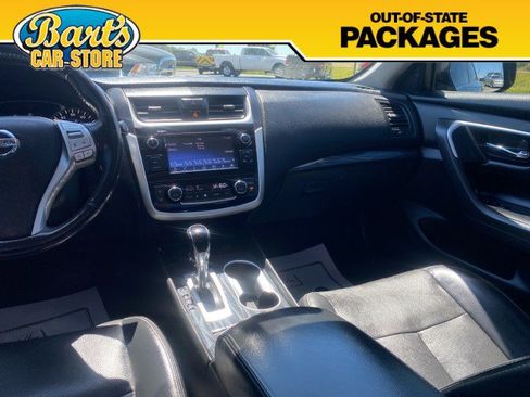 Used 2018 Nissan Altima 2.5 SL w/ 2.5 SL Technology Package FWD image 22