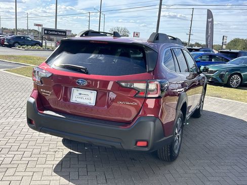 Certified 2025 Subaru Outback Premium w/ Popular Package #1A image 6