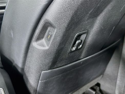Used 2023 Kia Sportage EX FWD image 26