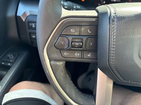 Used 2026 Toyota 4Runner SR5 AWD/4WD image 23