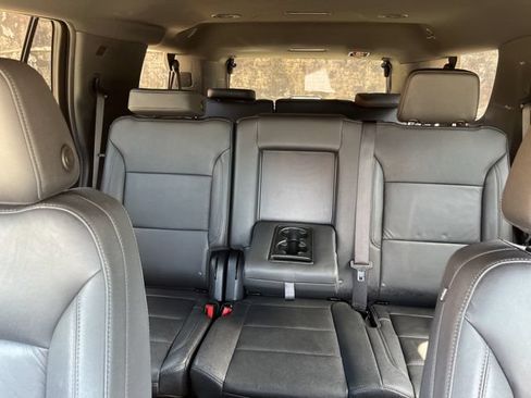 Used 2025 Chevrolet Tahoe Z71 AWD/4WD image 50