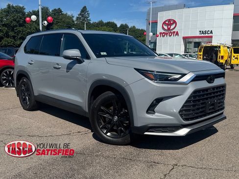 Used 2025 Toyota Grand Highlander AWD Hybrid image 1