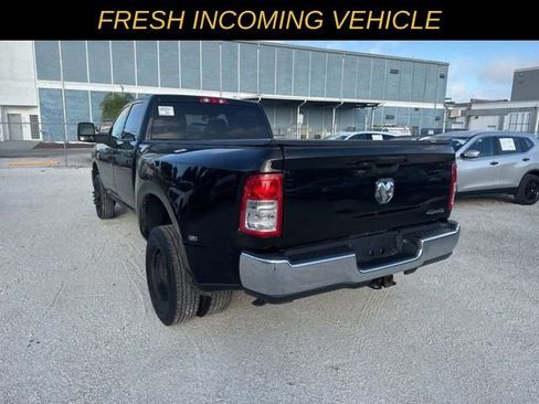 Used 2023 RAM 3500 Tradesman w/ Chrome Appearance Group image 5