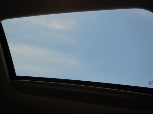 Used 2022 Hyundai Accent Limited image 16