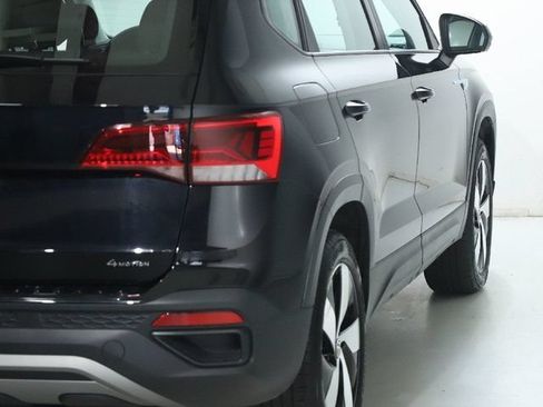 Used 2024 Volkswagen Taos S AWD/4WD image 46