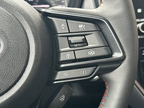 New 2026 Subaru Crosstrek 2.5i Limited w/ Crosstrek Mirror Package image 28