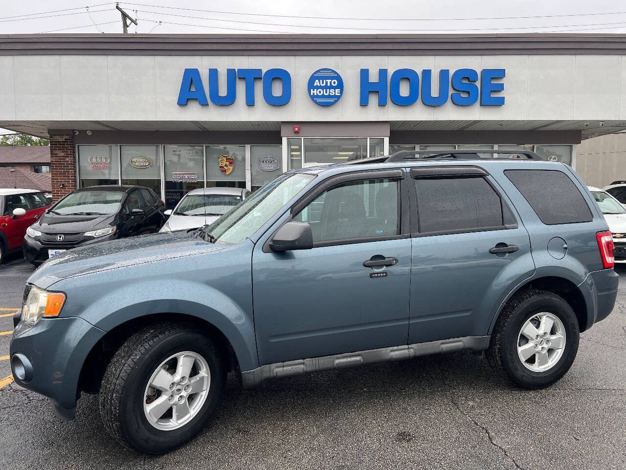 Used 2010 Ford Escape XLT FWD image 7