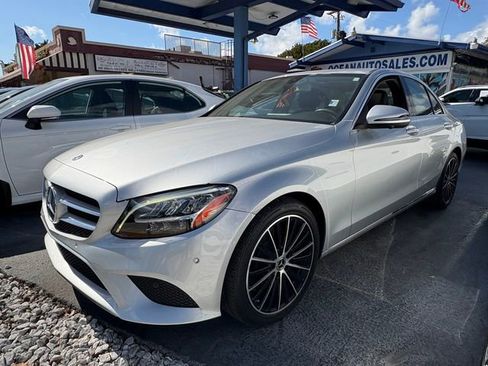 Used 2020 Mercedes-Benz C 300 Sedan image 11