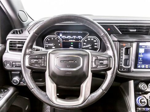 Used 2021 GMC Yukon Denali w/ LPO, Illumination Package RWD image 21