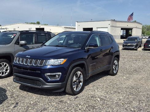 Used 2019 Jeep Compass Limited w/ Safety & Security Group AWD/4WD image 1