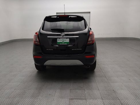 Used 2018 Buick Encore Sport Touring FWD image 7