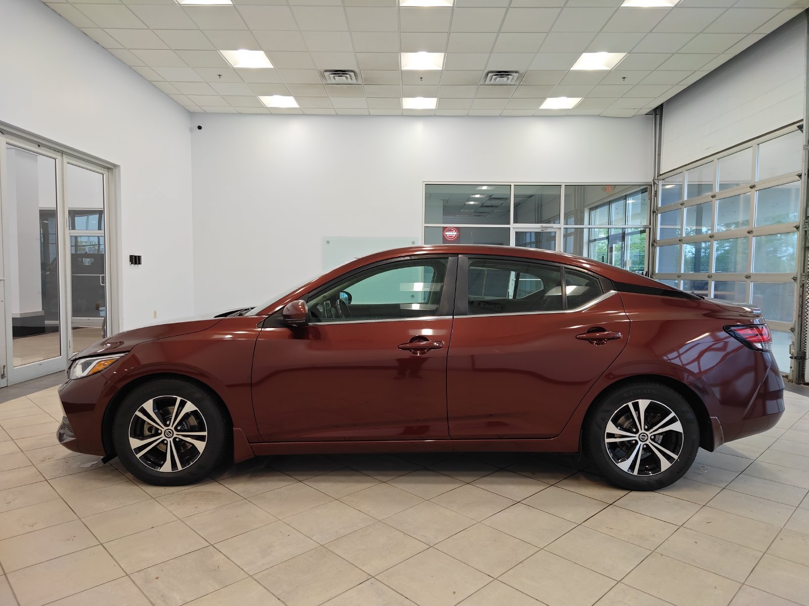 Used 2020 Nissan Sentra SV FWD image 6