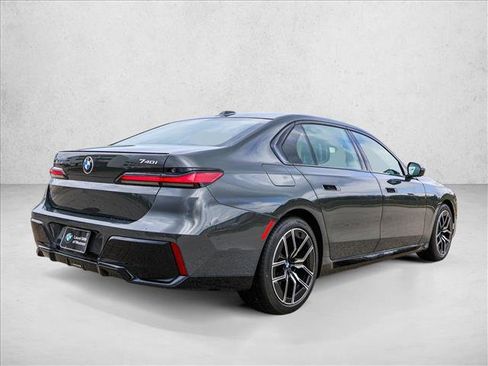New 2026 BMW 740i xDrive AWD/4WD image 5