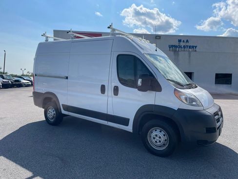 Used 2017 RAM ProMaster 1500 FWD image 2