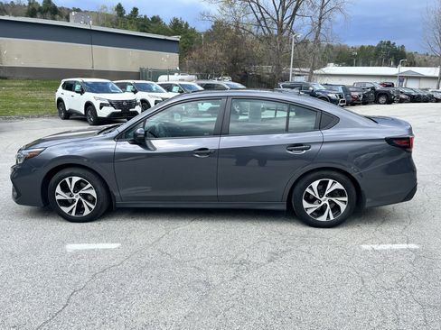 Used 2025 Subaru Legacy Premium AWD/4WD image 4