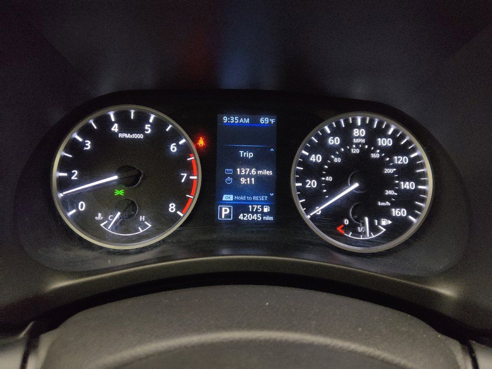 Used 2021 Nissan Sentra S FWD image 23