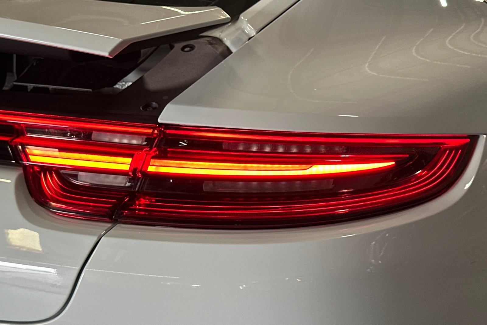 Used 2019 Porsche Panamera 4 AWD/4WD image 48