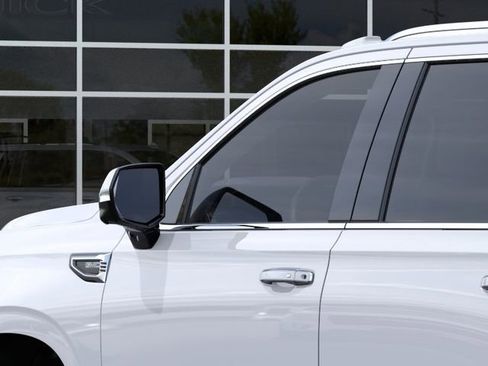 New 2026 GMC Yukon Denali image 12