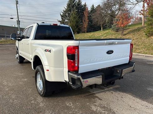 Certified 2024 Ford F350 Lariat w/ Lariat Ultimate Package image 2