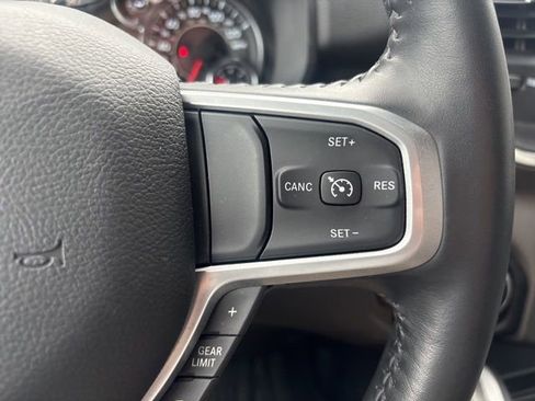 Used 2024 RAM 1500 Big Horn AWD/4WD image 23