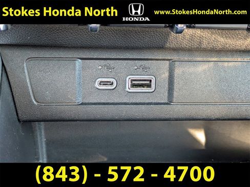 Used 2023 Chevrolet Colorado Z71 w/ Z71 Convenience Package 2 image 23