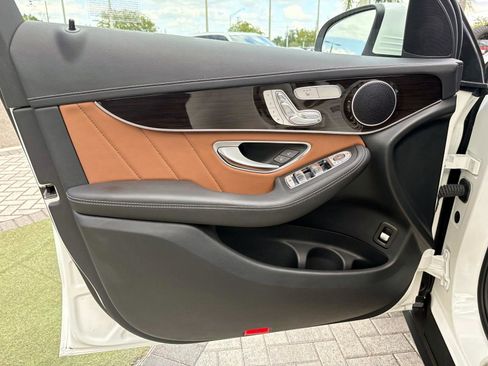 Certified 2022 Mercedes-Benz GLC 300 image 16