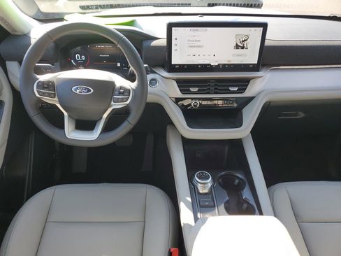 New 2026 Ford Explorer Active image 26