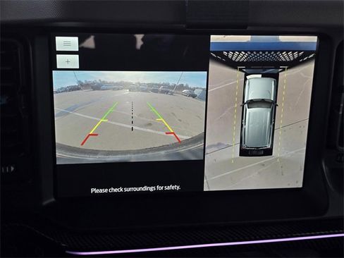 Certified 2023 Ford Bronco Wildtrak image 18