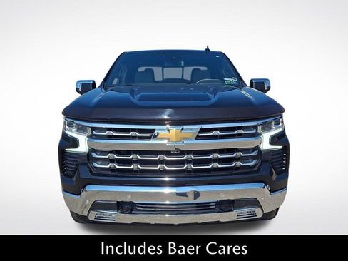 Used 2022 Chevrolet Silverado 1500 LTZ AWD/4WD image 2